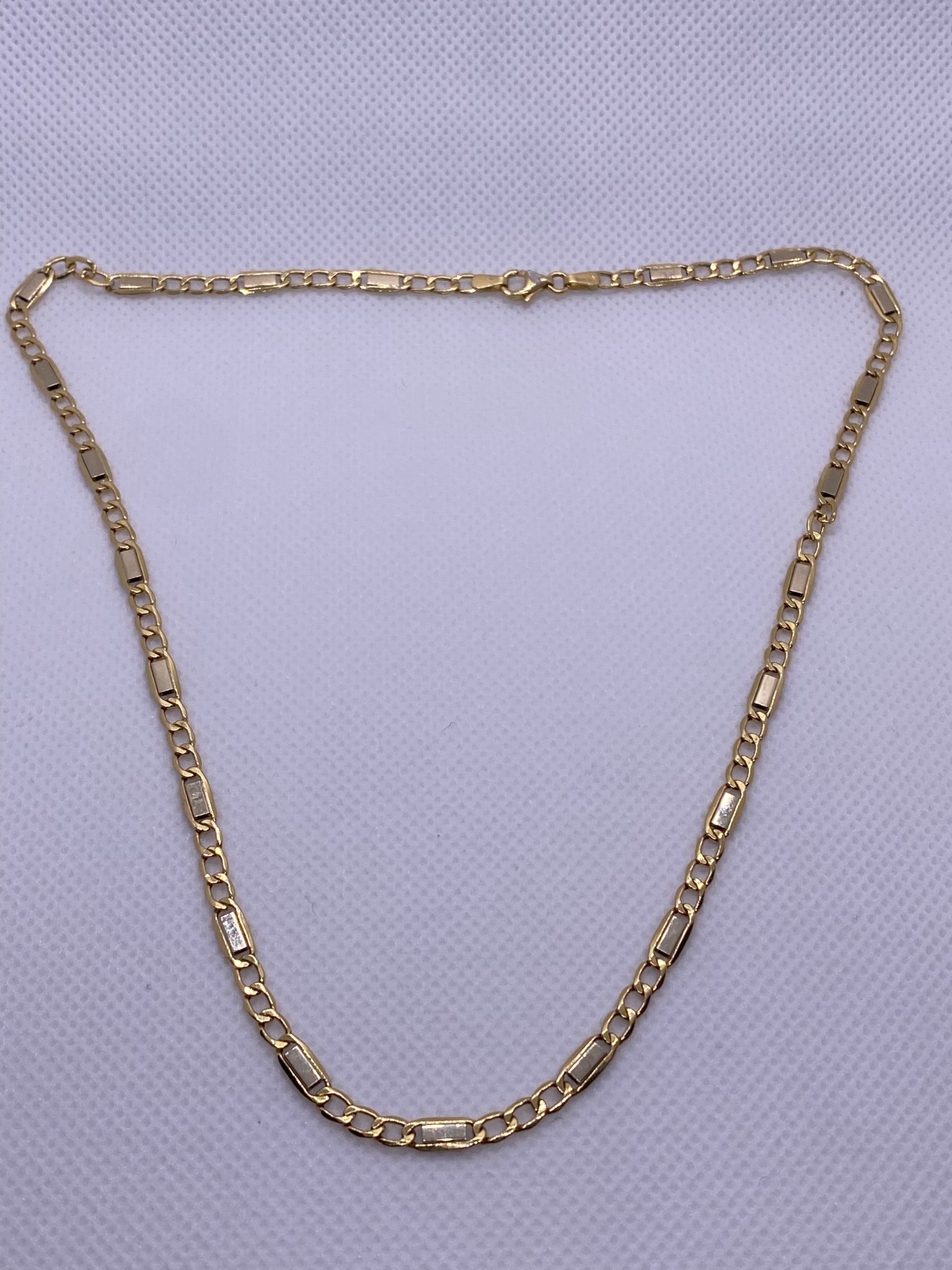 Pure 18k Carat yellow Gold men’s necklace/chain